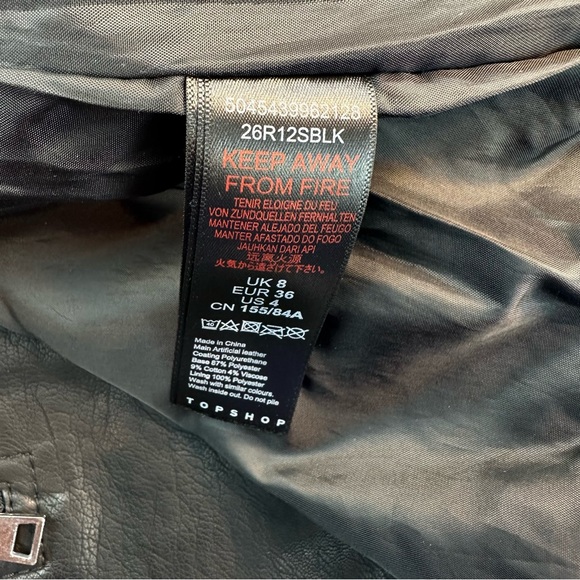 TOPSHOP Fred Faux Leather Biker Jacket Size: 4P Color: Black - Picture 14 of 16